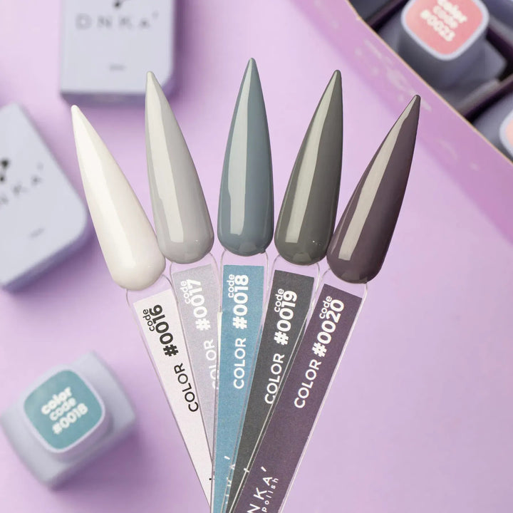 COLOR GEL POLISH 12 ml #0018